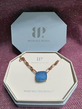 Gold Link Necklace with Blue Cushion Pendant